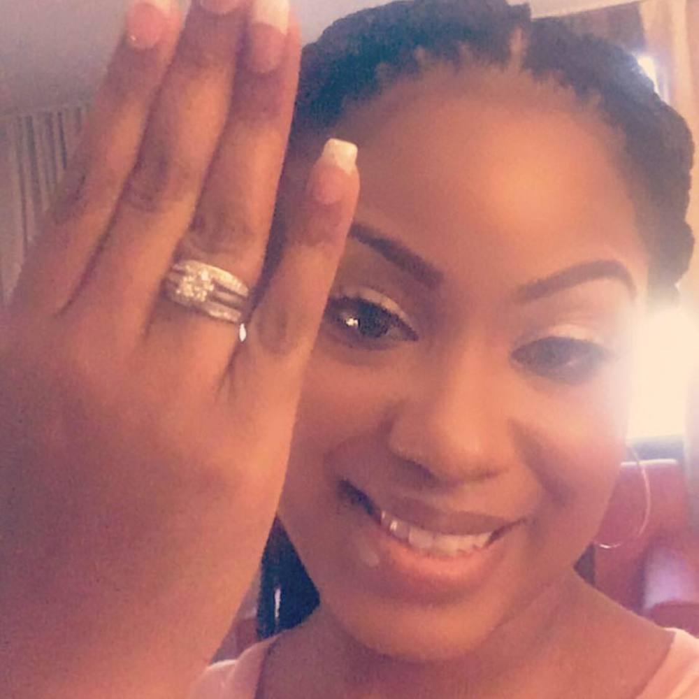 Meet your Posher, Elexia